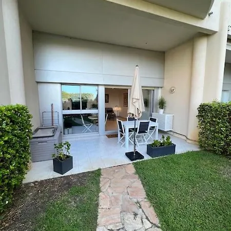 Apartman Beautiful Juan Les Pins Studio Apt With Pool Access