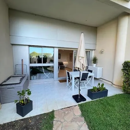 Apartman Beautiful Juan Les Pins Studio Apt With Pool Access Antibes